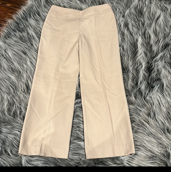 🌼AKRIS khaki work pant. - Picture 4 of 13